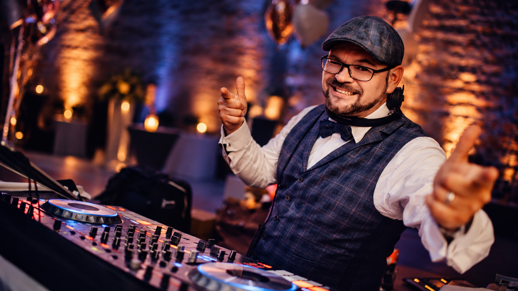 Stimmungsvolle Veranstaltung von DJNycco